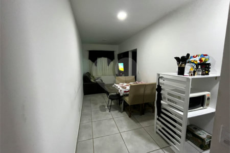 Apartamento à venda com 2 quartos em Vila Mazzei, Itapetininga, SP