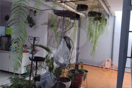 Sobrado à venda com 2 quartos em Campo Belo, São Paulo, SP