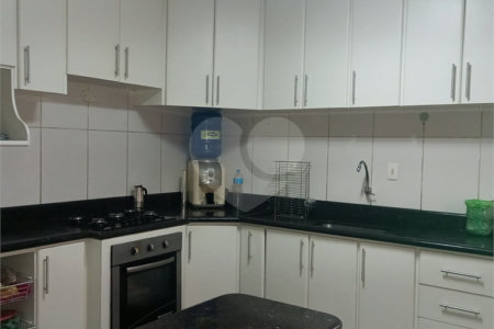 Sobrado à venda com 4 quartos em Chácara Santo Antônio, São Paulo, SP