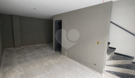 Casa à venda com 2 quartos no condomínio Residencial Oliveira, São Paulo - SP