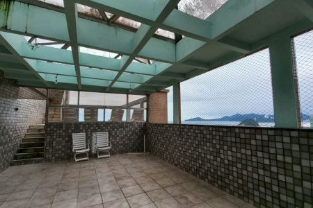 Cobertura com 4 dormitórios à venda, 380 m² por R$ 4.999.999,00 - Gonzaga - Santos/SP