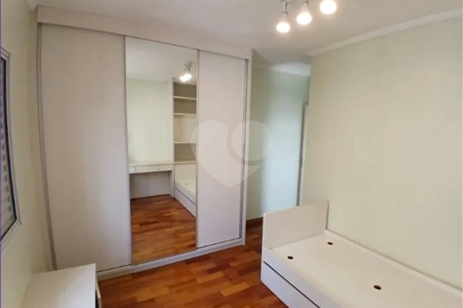 Sobrado à venda com 3 suítes em Santana, São Paulo, SP