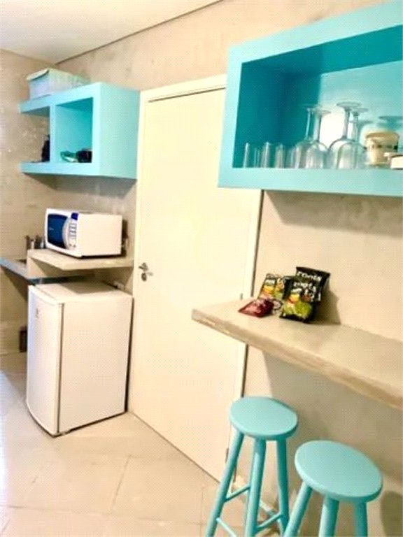 Apartamento à venda com 36m² - Centro