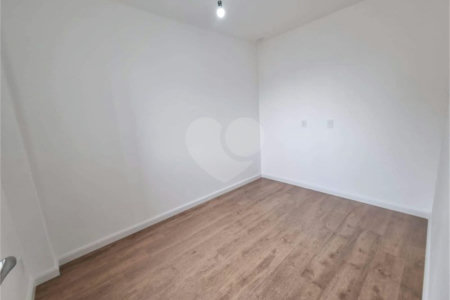 Apartamento à venda com 2 quartos, sendo 1 suíte, em Parque São Jorge, São Paulo, SP