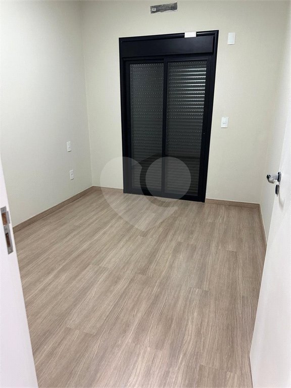 Casa à venda com 3 quartos, sendo 1 suíte, no condomínio Vila Rica, Indaiatuba - SP