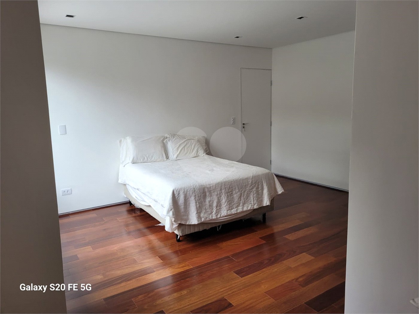 Casa à venda com 3 suítes em Jardim Prudência, São Paulo, SP
