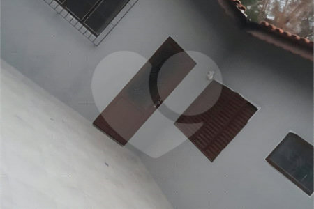 Sobrado à venda com 3 quartos, sendo 1 suíte,  em Bosque, Vinhedo, SP