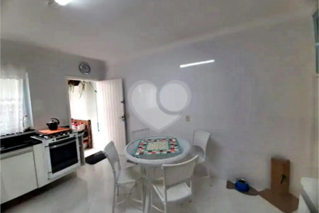Casa à venda com 3 quartos, sendo 1 suíte, em Vila Aurora (zona Norte), São Paulo, SP