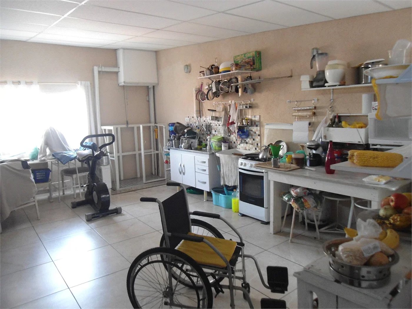 Sobrado à venda com 3 quartos em Vila Gomes, São Paulo, SP