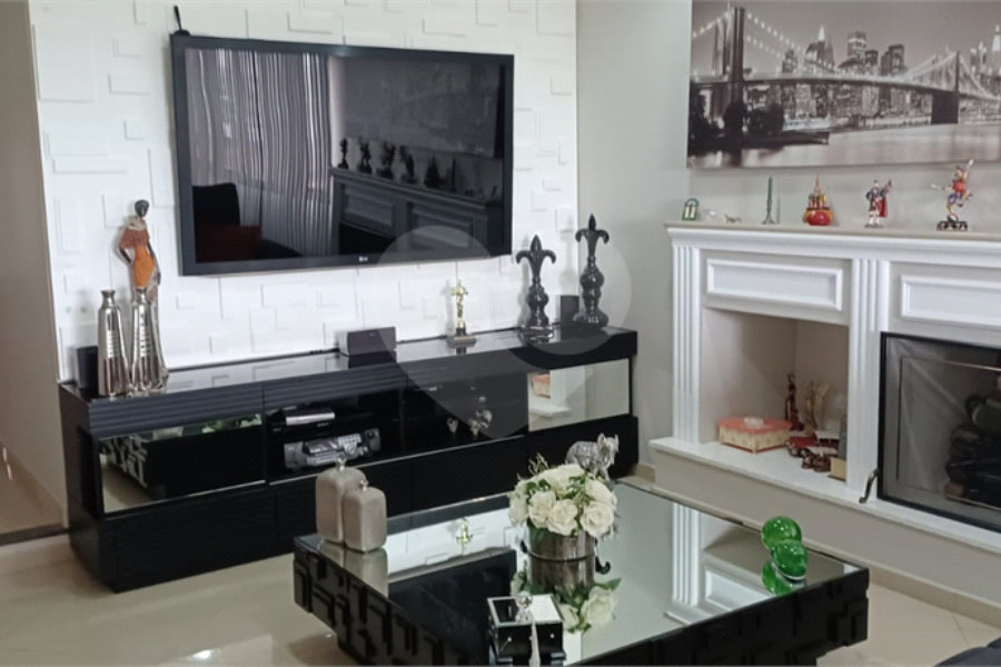 Apartamento à venda com 4 quartos, sendo 2 suítes, em Santana, São Paulo, SP