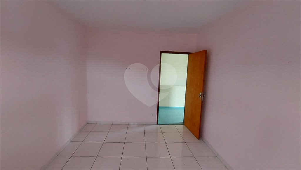 Sobrado à venda com 4 quartos, sendo 1 suíte,  em Vila Guarani (z Sul), São Paulo, SP