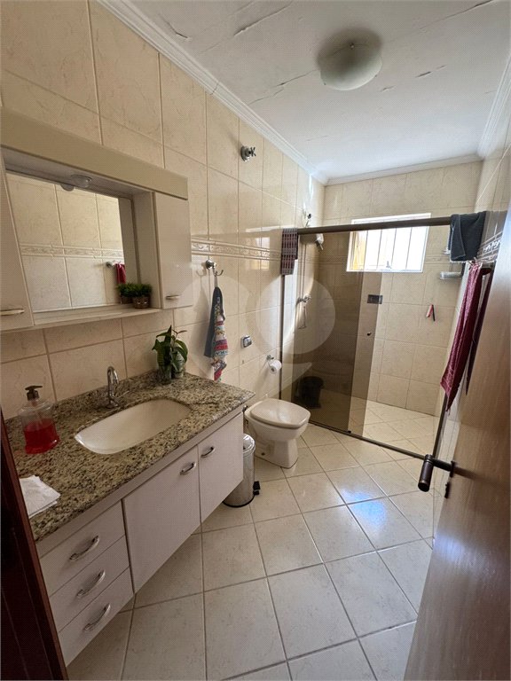 Casa à venda com 4 quartos, sendo 1 suíte, em Vila Henrique, Salto, SP