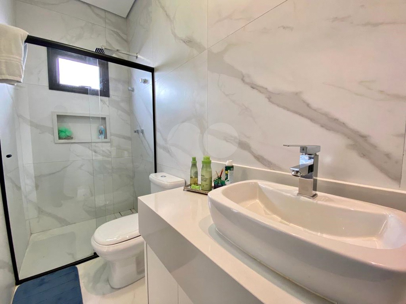 Casa à venda com 4 suítes no condomínio Jardim Vila Paradiso, Indaiatuba - SP
