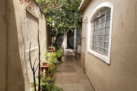 Sobrado à venda com 3 quartos, sendo 1 suíte, em Vila Mazzei, São Paulo, SP
