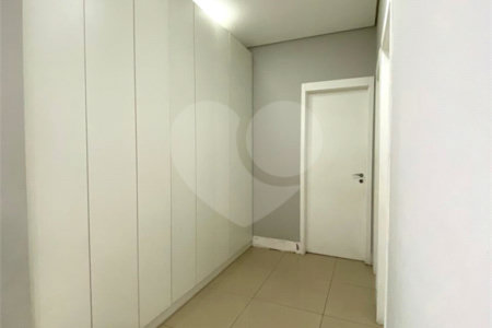 Apartamento à venda com 2 quartos, sendo 1 suíte,  em Jardim Caboré, São Paulo, SP