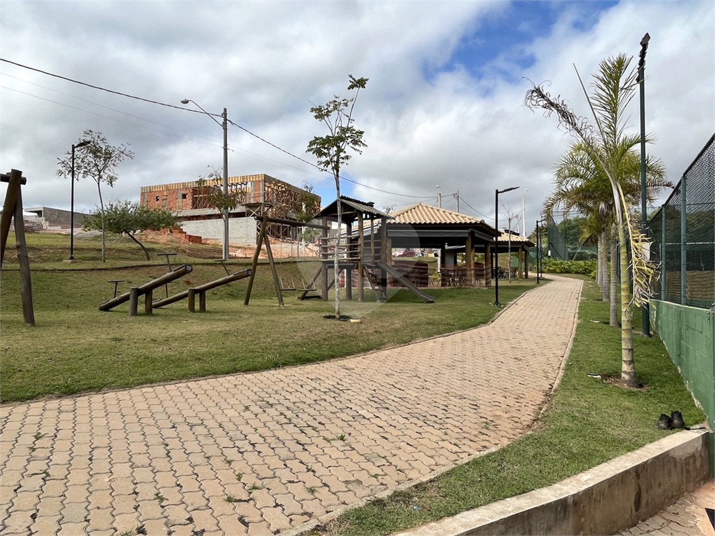Terreno à venda no condomínio Fazenda Jequitibá, Sorocaba - SP