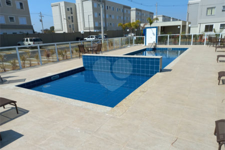Apartamento no condomínio Monte Berlim