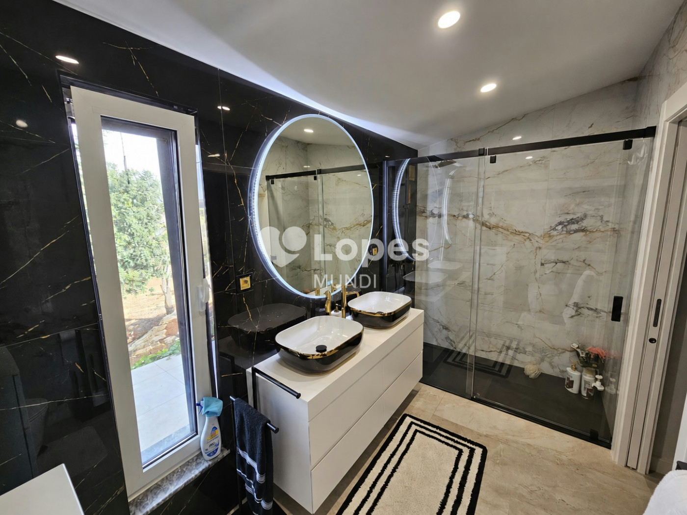 Casa com 3 quartos à venda no Algarve, Portugal – Piscina e terreno de 12.000 m²