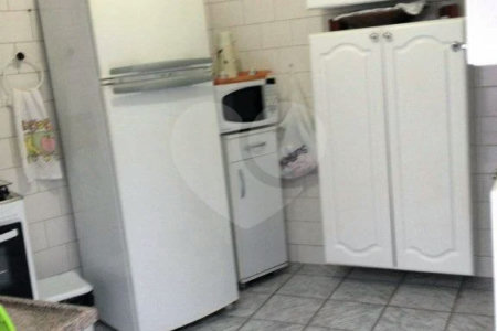 Sobrado à venda com 3 suítes em Parada Inglesa, São Paulo, SP