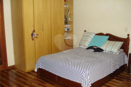 Casa à venda com 3 suítes no condomínio Fazenda Imperial, Sorocaba - SP
