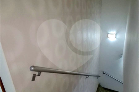 Sobrado à venda com 3 quartos, sendo 1 suíte,  em Jardim Leocádia, Sorocaba, SP