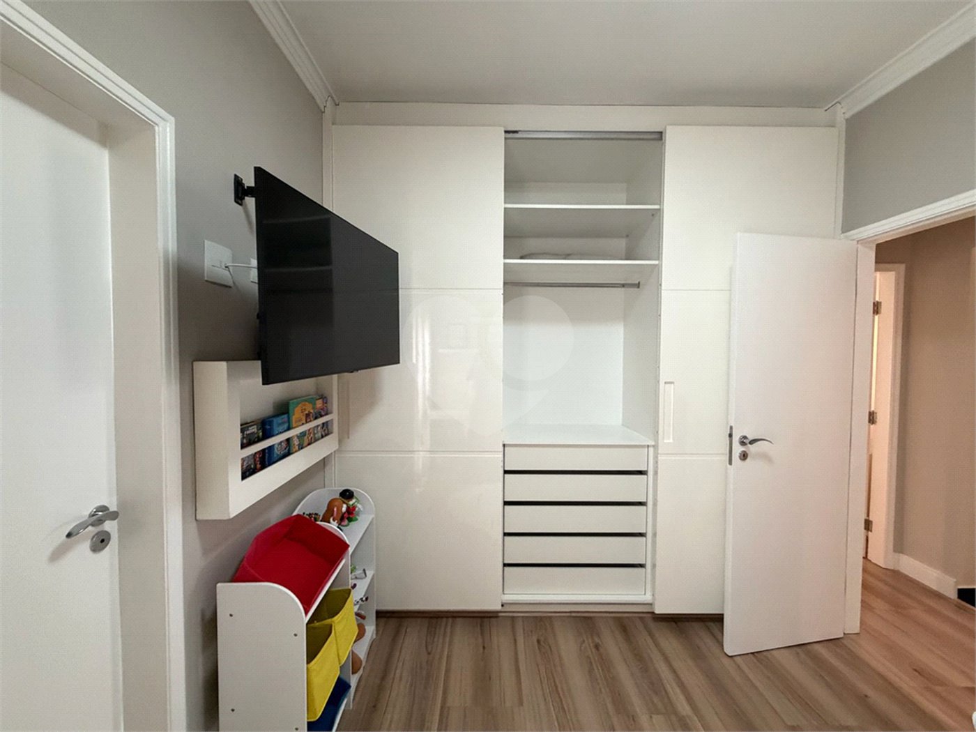 Triplex à venda com 4 suítes em Santa Teresinha, São Paulo, SP
