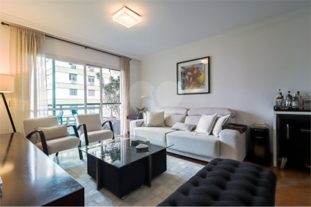 Apartamento à venda com 4 quartos, sendo 2 suítes, em Vila Morumbi, São Paulo, SP