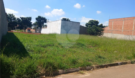 Terreno à venda em Portal dos Pinheiros Ii, Itapetininga, SP