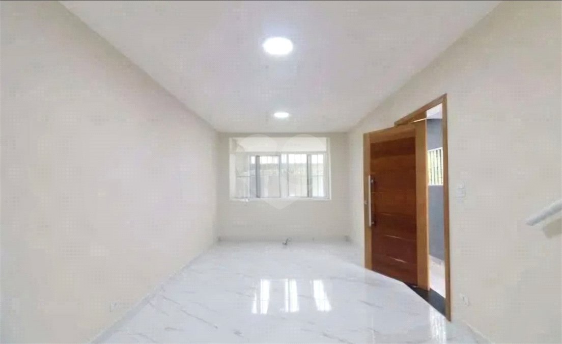 Casa à venda com 3 quartos, sendo 1 suíte, em Jardim Peri Peri, São Paulo, SP