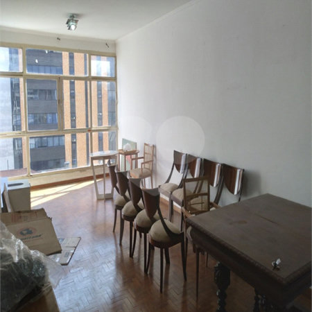 Apartamento à venda com 3 quartos, sendo 1 suíte, em Jardim Paulista, São Paulo, SP