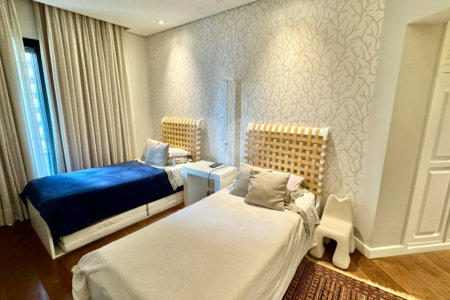 Apartamento à venda com 4 suítes em Moema, São Paulo, SP
