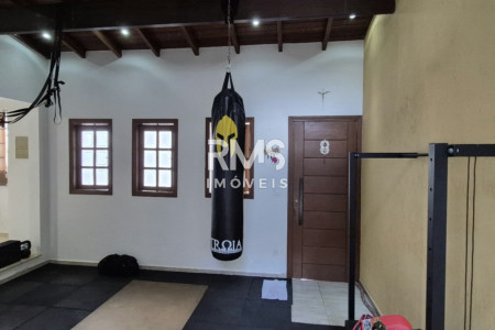 Casa à venda com 3 quartos, sendo 1 suíte, em Cond. Vila Aldea de Espana, Itu - SP