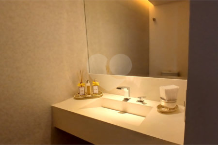 Apartamento à venda com 3 suítes em Jardim Fonte do Morumbi, São Paulo, SP