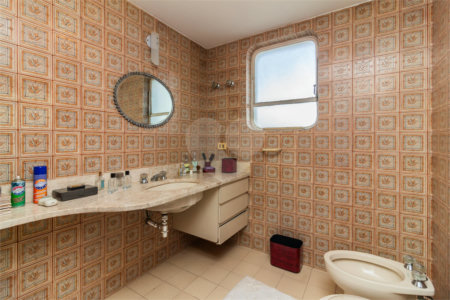 Apartamento à venda com 4 quartos, sendo 3 suítes, em Vila Andrade, São Paulo, SP