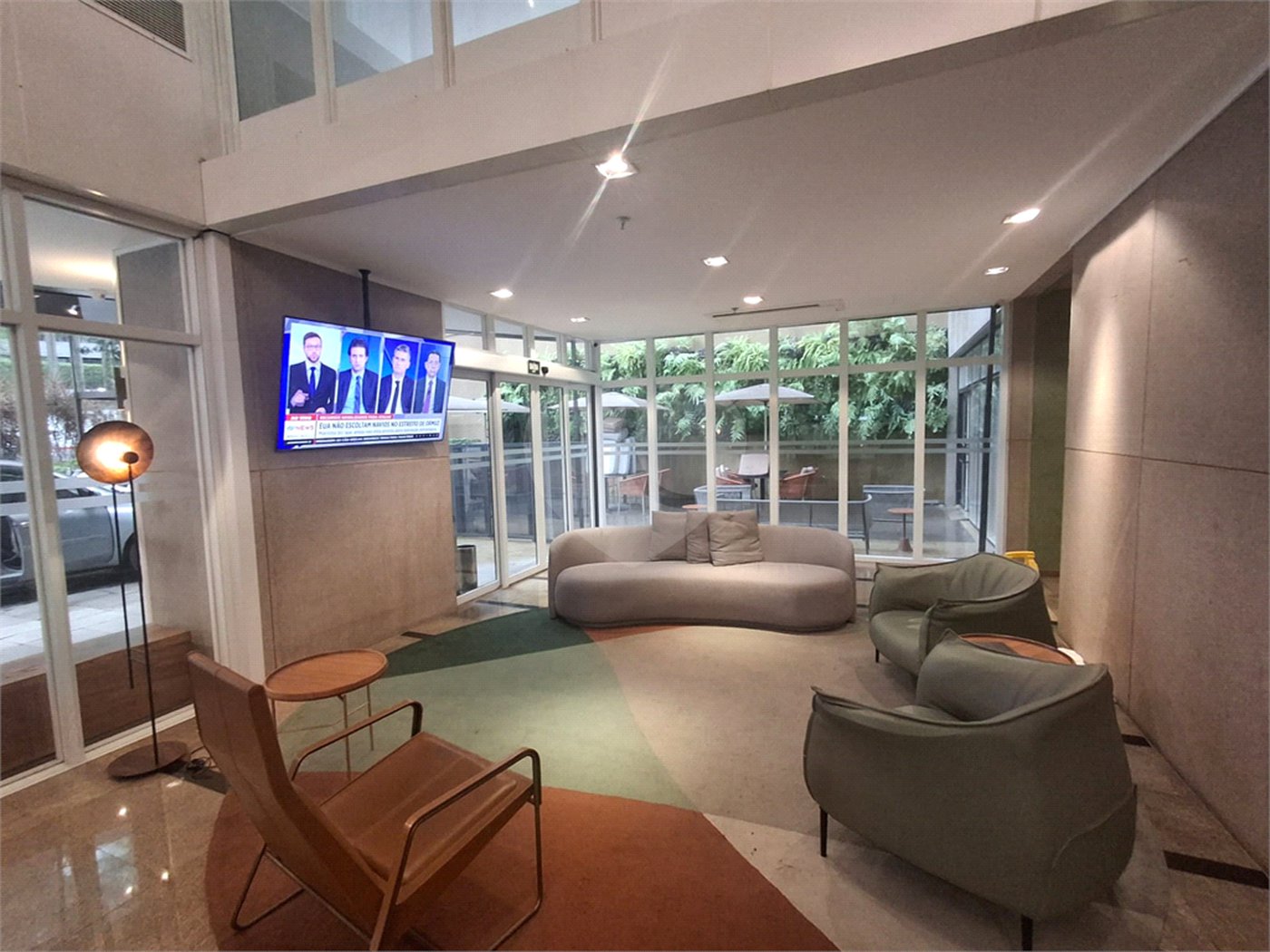 Apartamento à venda ou para alugar com 1 quarto em Cerqueira César, São Paulo, SP