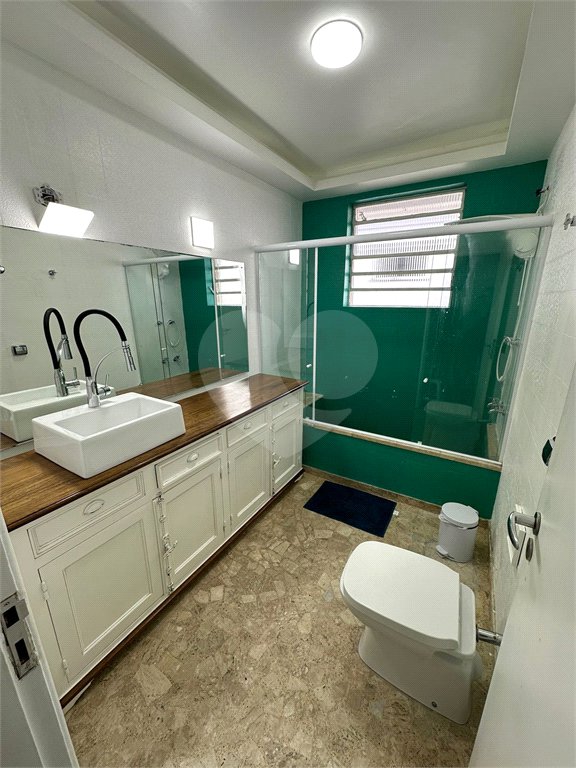 Casa à venda com 4 quartos, sendo 3 suítes, em Jardim Prudência, São Paulo, SP