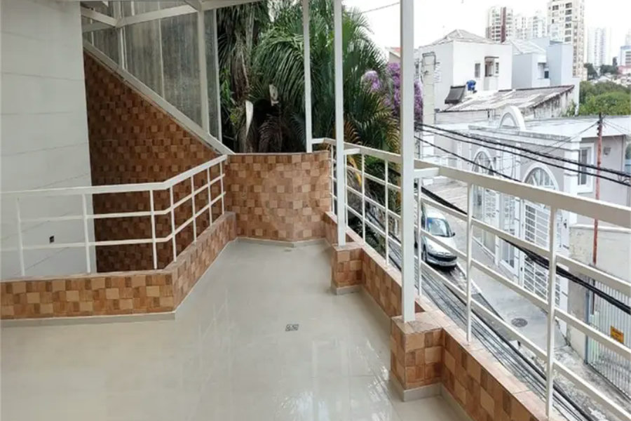 Sobrado à venda com 3 quartos, sendo 2 suítes, em Vila Paulicéia, São Paulo, SP