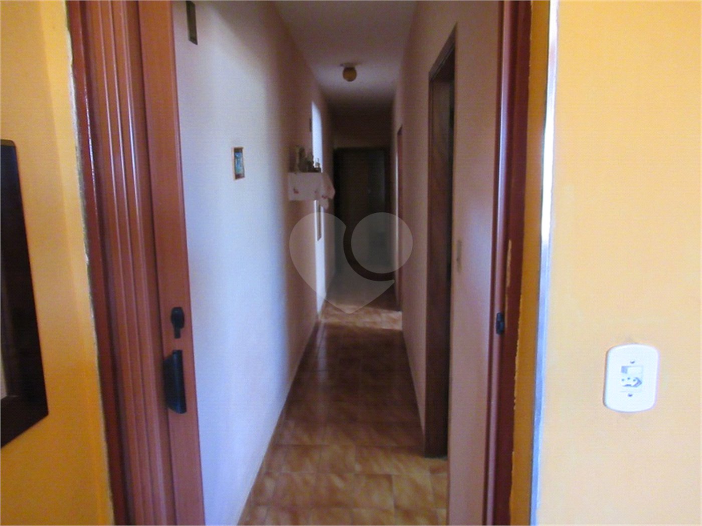 Sobrado à venda com 4 quartos em Horto, São Paulo, SP