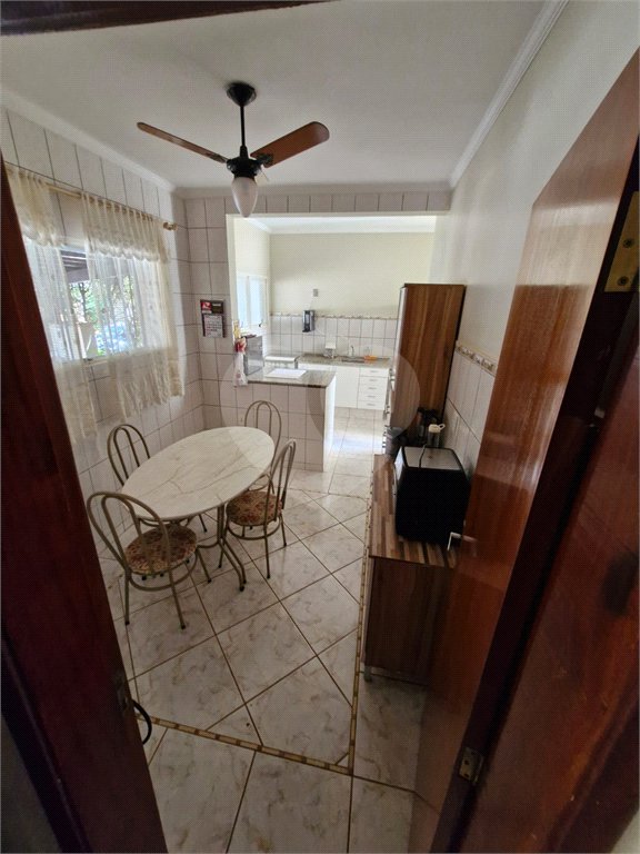 Casa à venda ou para alugar com 3 quartos, sendo 1 suíte, no condomínio Rsidencial Jatoba, Ribeirão Preto - SP