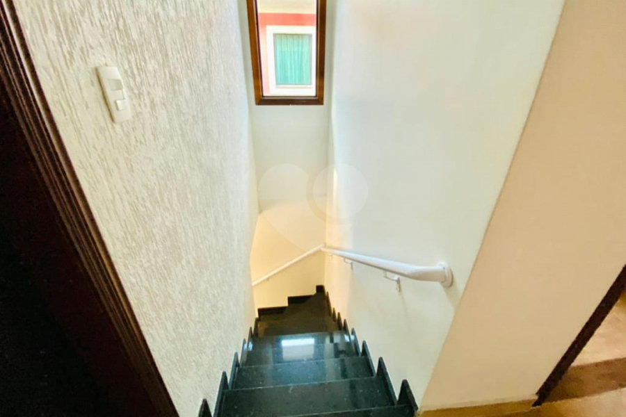 Sobrado à venda com 3 quartos, sendo 1 suíte, em Tremembé, São Paulo, SP