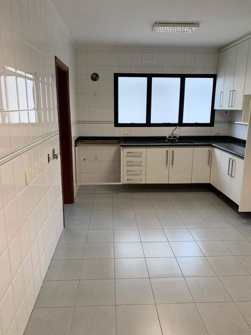 Apartamento com 4 dormitórios à venda, 232 m² por R$ 1.590.000,00 - Boqueirão - Santos/SP