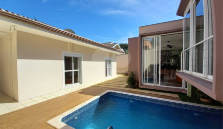 Casa à venda com 3 suítes no condomínio Alpes de Vinhedo, Vinhedo - SP