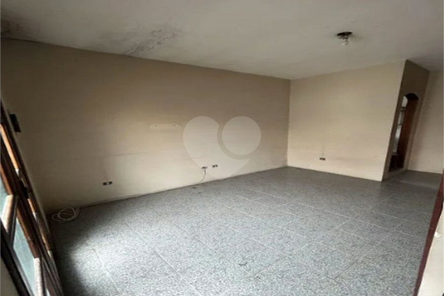 Casa à venda com 3 quartos, sendo 1 suíte, em São João Clímaco, São Paulo, SP