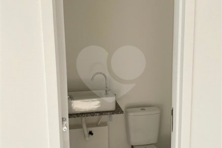 Apartamento à venda com 3 suítes em Jardim Caboré, São Paulo, SP