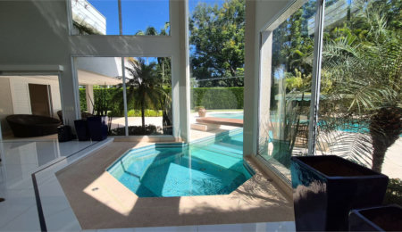 Casa à venda com 5 suítes no condomínio Lago Azul 1, Araçoiaba da Serra - SP