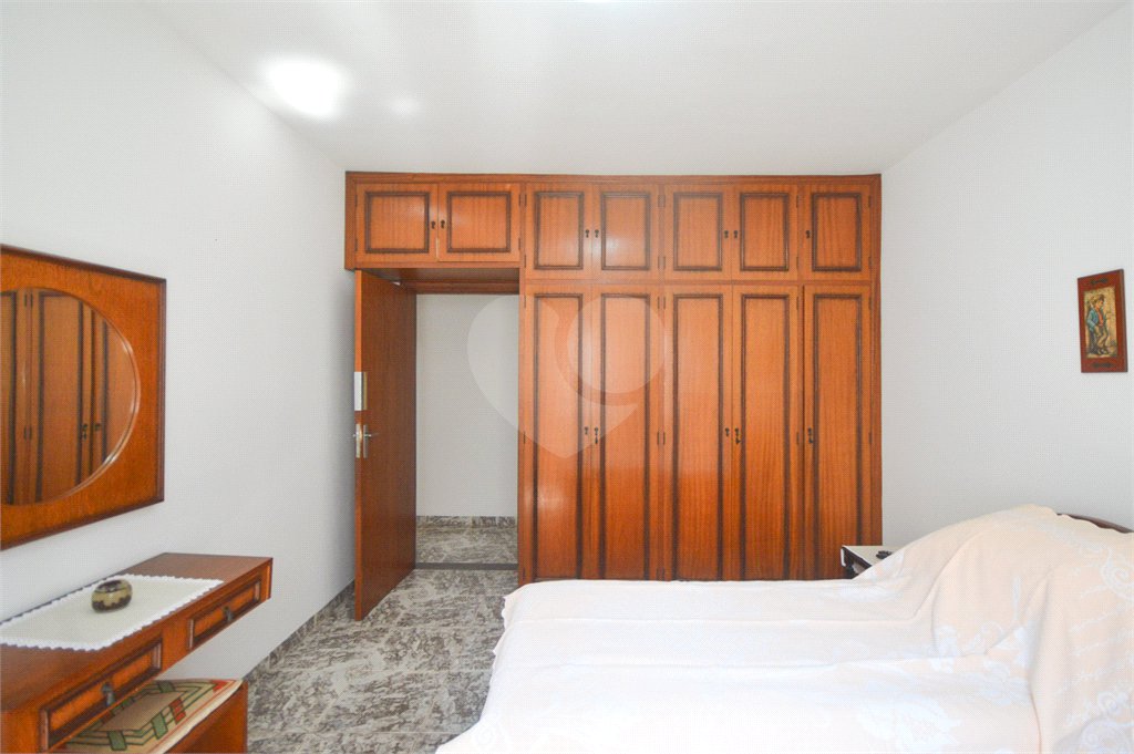 Casa à venda com 3 quartos, sendo 1 suíte, em Planalto Paulista, São Paulo, SP
