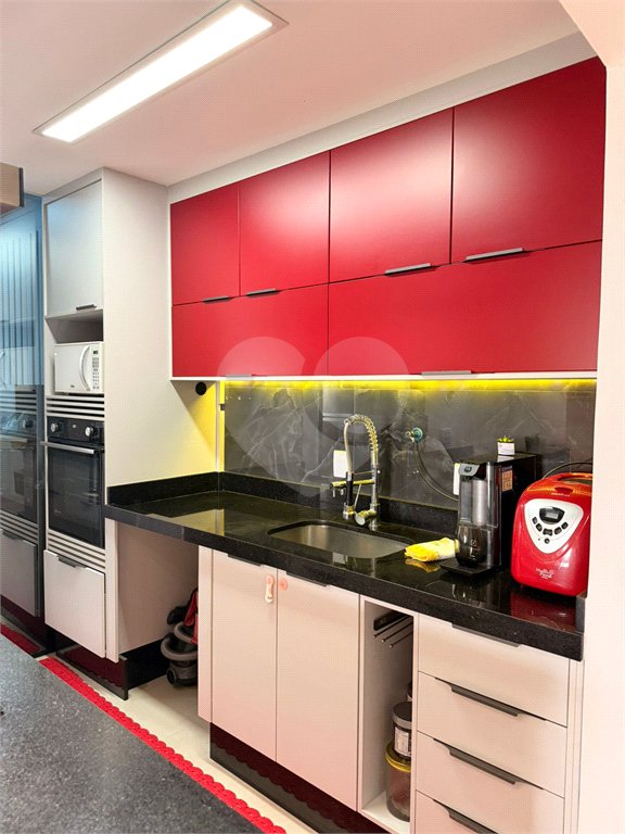 Apartamento à venda com 3 quartos, sendo 1 suíte,  no Centro, Diadema, SP