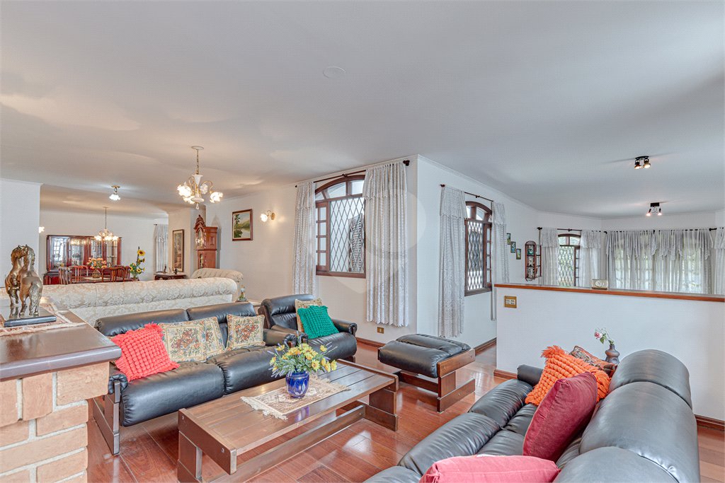 Casa Térrea à venda com 4 quartos, sendo 1 suíte, em Jardim Prudência, São Paulo, SP