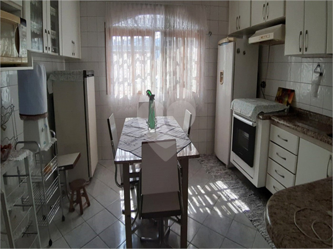 Sobrado à venda com 3 quartos, sendo 1 suíte, em Jardim Virginia Bianca, São Paulo, SP