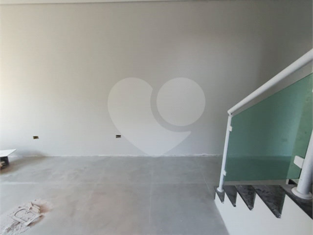 Casa à venda com 3 suítes em Vila Maricy, Guarulhos, SP